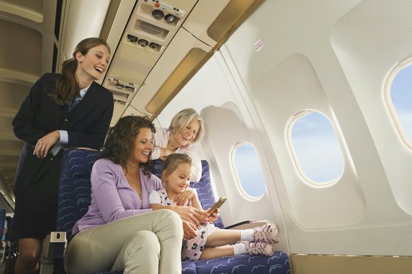 Come ottimizzare lo spazio con soluzioni di arredo salvaspazio per una cameretta di bambini?